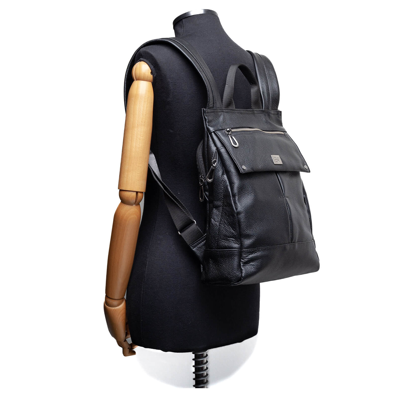 mochila-couro-61064-unclek-preto-6