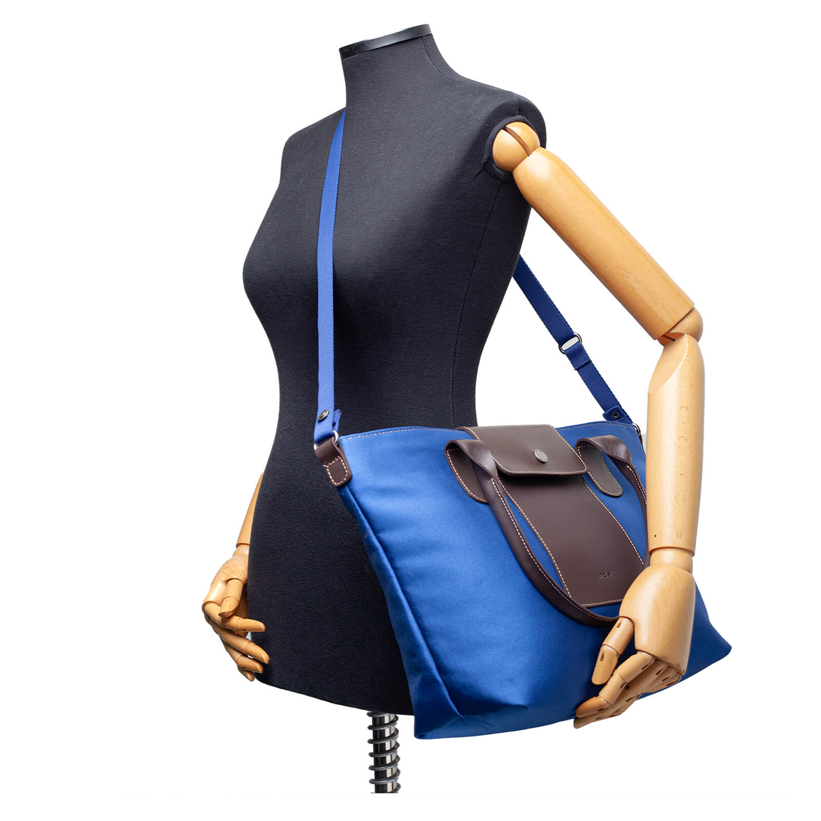 bolsa-multiuso-nylon-61283-grande-i25-unclek-azul-7.jpg