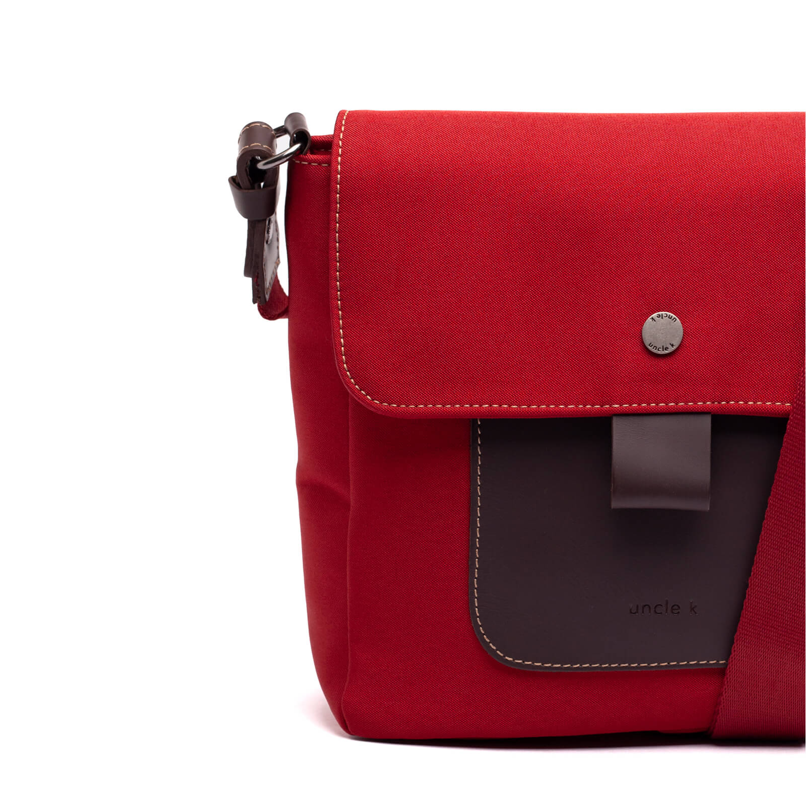 bolsa_tiracolo_nylon_61335_i25_unclek_vermelho_3.jpg