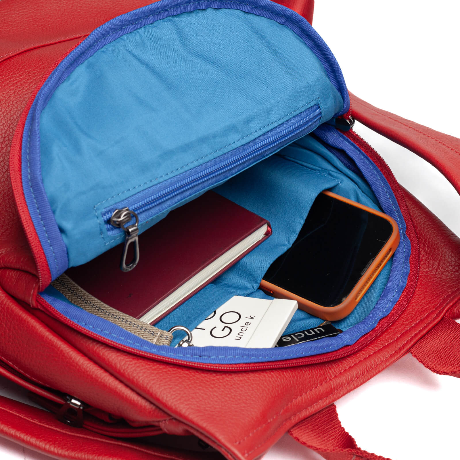mochila_couro_61064_i25_unclek_vermelho_5.jpg