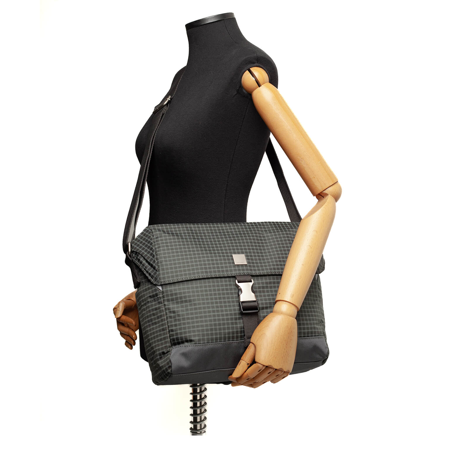 bolsa_nylon_ripstop_61314_i25_unclek_cinza_7.jpg