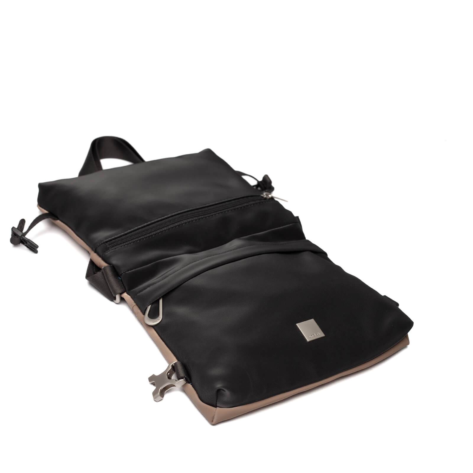 bolsa-2-em-1-nylon-twill-61310-i25-UNCLEK-preto-caqui-3.jpg