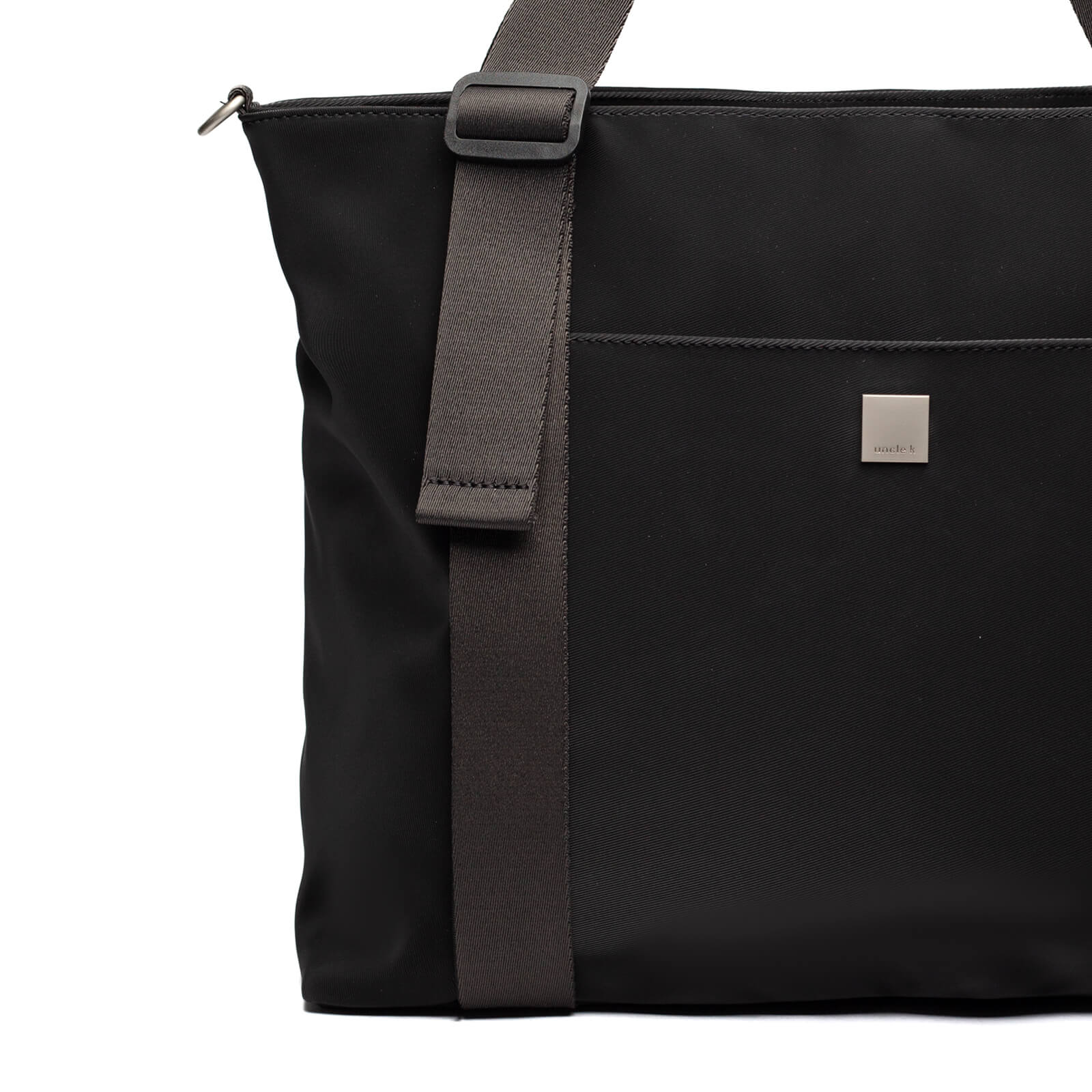 bolsa_multiuso_nylon_twill_61313_i25_unclek_preto_6.jpg