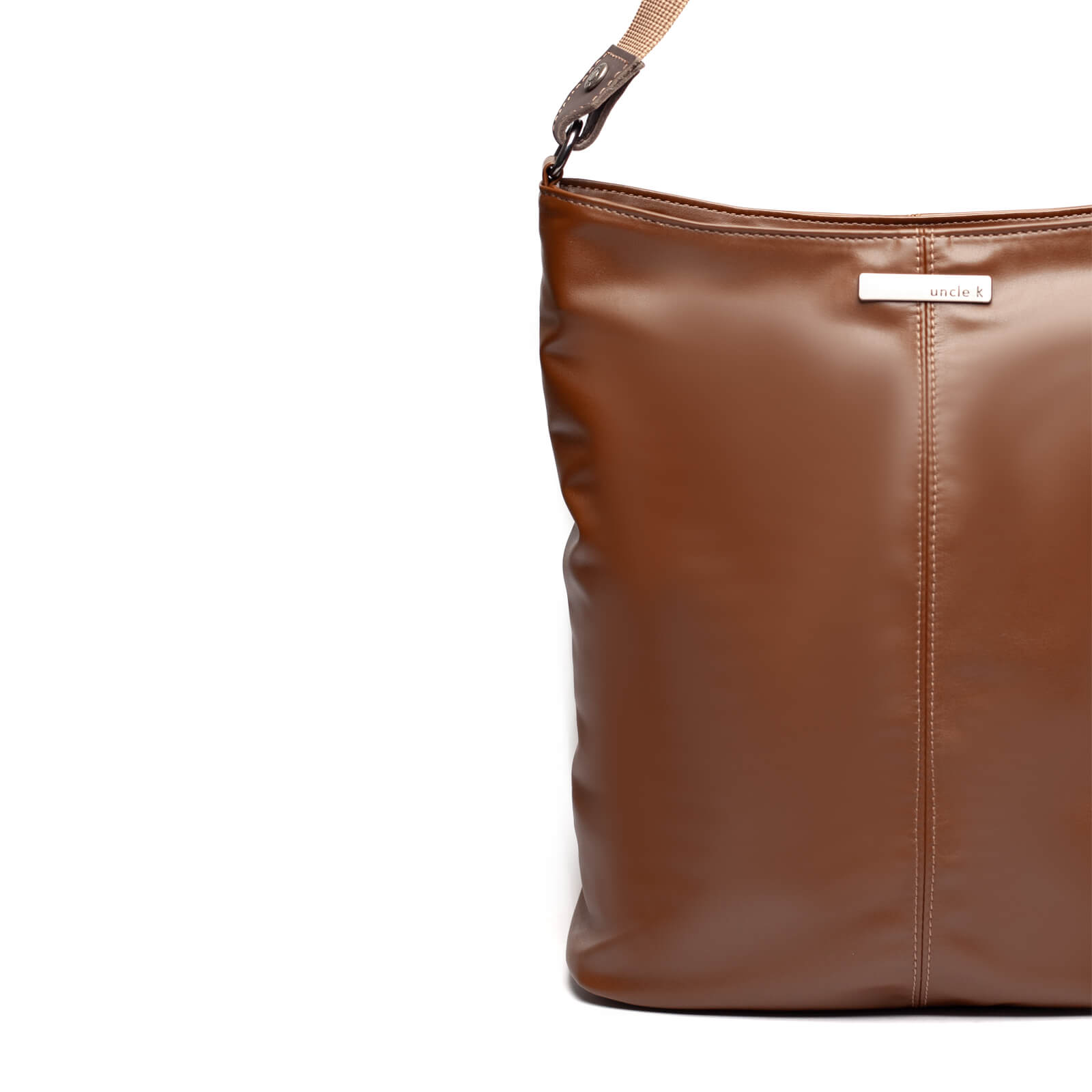 bolsa_ombro_soft_61288_i25_unclek_marrom_4